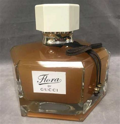 gucci flora blue bottle